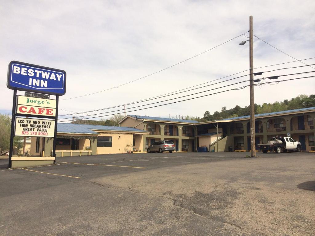 موتيل Ruidoso Downs بستواي إن المظهر الخارجي الصورة